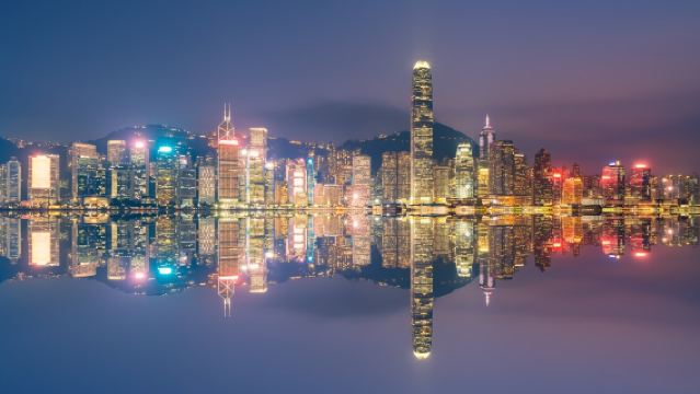 香港一日遊【贈上網卡】太平山頂+星光+天星小輪等/多地出發可選