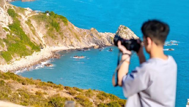 Pilihan Terbaik | Lawatan Sehari ke Yangmeikeng Valley + Luchui Manor + Juediao Beach + Dapeng Ancient City + Chung Ying Street