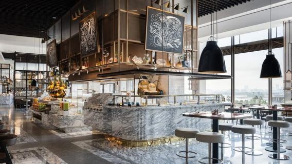 Dubai: Luxury Buffet at Gastronomy Atlantis The Royal