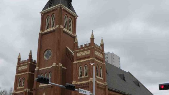 Oklahoma City Audio Tour delle Attrazioni: Gioielli Urbani e Punti di Riferimento Storici