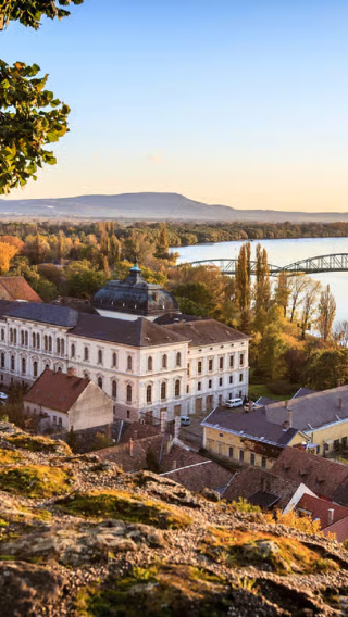 1-day tour to Danube riverside towns from Budapest, Hungary: Szentendre + lunch included