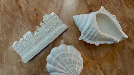 Local Brunch and Paint Experience in Willemstad