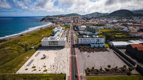 From Ponta Delgada: Lagoa do Fogo & Hot Springs Day Trip