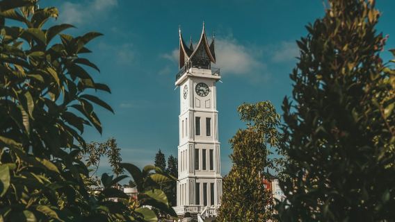 Lawatan Audio Bukittinggi: Jejak Warisan