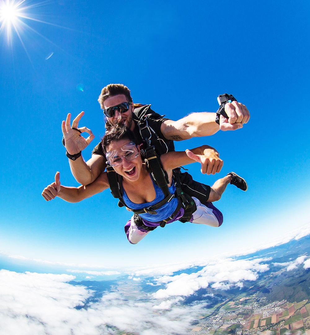 Skydiving from 15,000 feet in Cairns