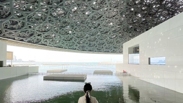 Dari Dubai: Lawatan Sehari ke Louvre Abu Dhabi + Istana Presiden + Masjid Sheikh Zayed Grand
