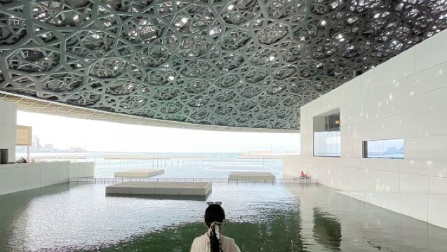 Dari Dubai: Lawatan Sehari ke Louvre Abu Dhabi + Istana Presiden + Masjid Sheikh Zayed Grand
