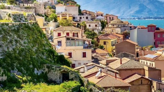 Ancient Mycenae & Nafplio: Guided Tour from Athens + Transfers