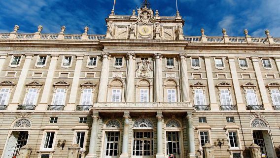 สเปน+พระราชวังหลวงมาดริด+สนามสู้วัวกระทิงลาสเวนตัส+สวนสาธารณะเรติโร+เปอร์ตาเดลโซล+พลาซ่าเดเอสปาญา+ ทัวร์วันเดียว/ทัวร์หลายวัน