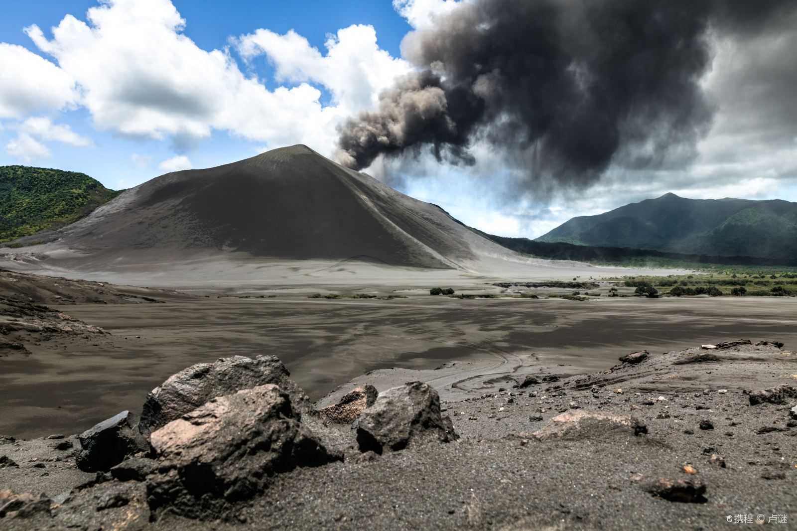 瓦努阿圖-亞蘇火山活火山-十二生肖取景地【客製化包車團M】