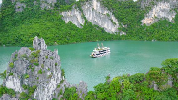 Tagesausflug in die Halong-Bucht mit Mittagsbuffet