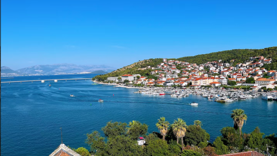 斯普利特包車一日遊:老城讀羅馬+特羅吉爾聽鐘樓+克盧斯濯足瀑