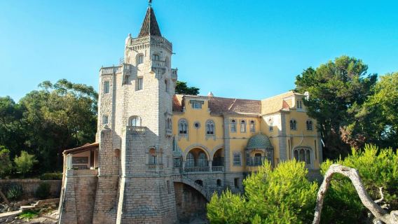Lisbon: Sintra Off the Beaten Path Tour with Wine Tasting