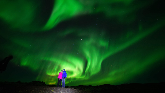 Desde Reikiavik (Islandia): excursión a la aurora boreal (incluye fotos profesionales) con guía en inglés