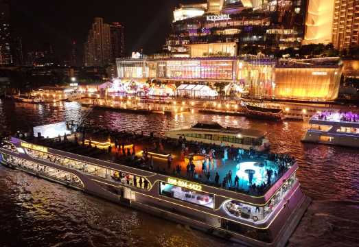 Bangkok, Thailand - Sawasdee Chaophraya River Night Cruise