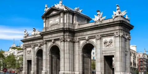西班牙普拉多博物館+麗池公園半日遊|包括門票|中英日韓導遊可選