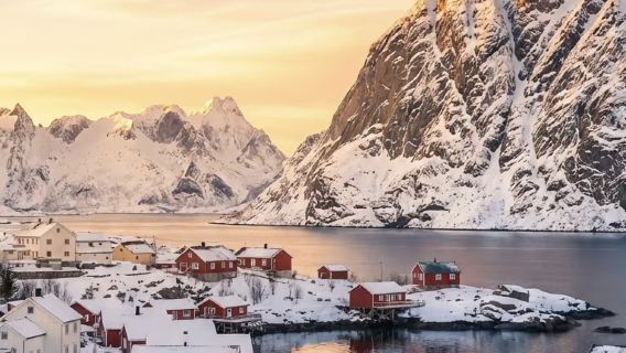 挪威奧斯陸+比格迪半島+阿克斯胡斯城堡+Huk海灘包車一日遊