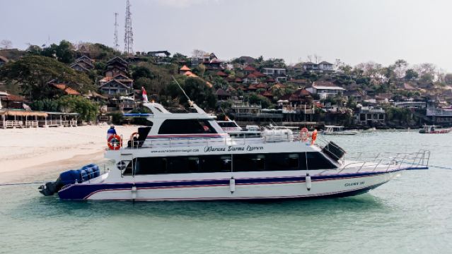 Snelbootticket Waruna Dharma Express naar Penida Island [Enkele reis/Retour]