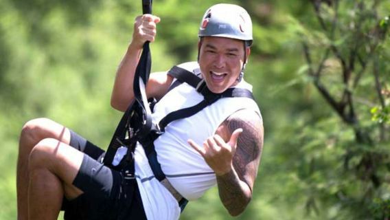Coral Crater Adventure Park: Petualangan Luncur Gantung