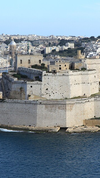 1-day private chartered tour to Blue Grotto, Old Mint Street, Upper Barrakka and Fort St Angelo