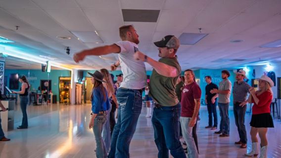Nashville: Beginner Friendly Line Dancing Lesson