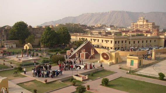 From Delhi: Jaipur Private Day Trip with Hotel Pickup