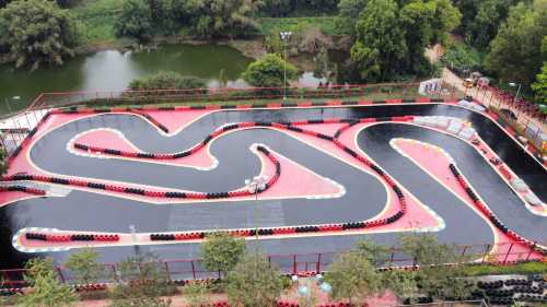 深圳專業卡丁車賽道體驗 - 漂卡E族 (觀瀾湖店) 包頭盔 包觀瀾湖景區入園票