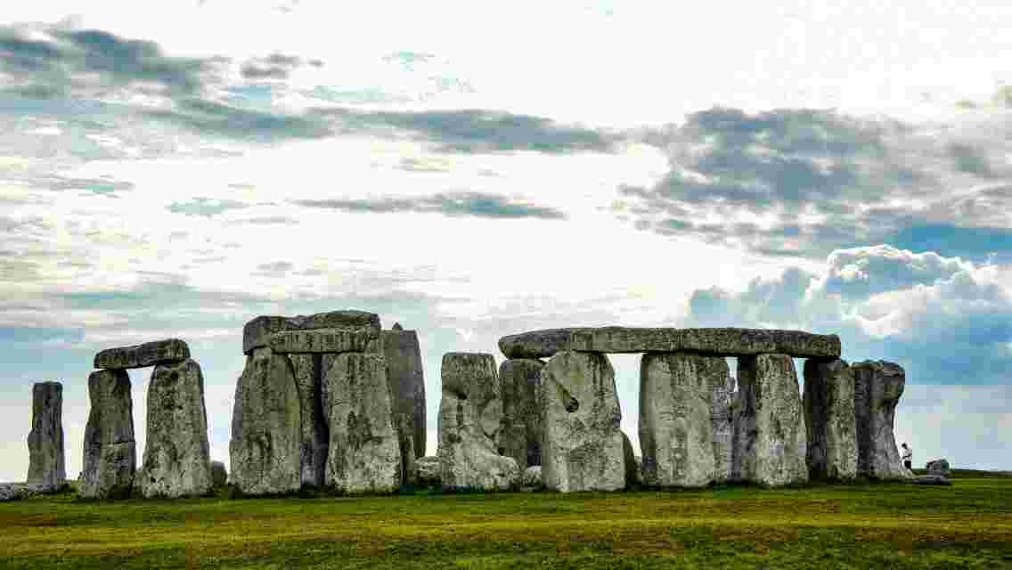 Stonehenge + Clifton Suspension Bridge + SS Britannia + St. Mary's Redcliffe Church one-day tour