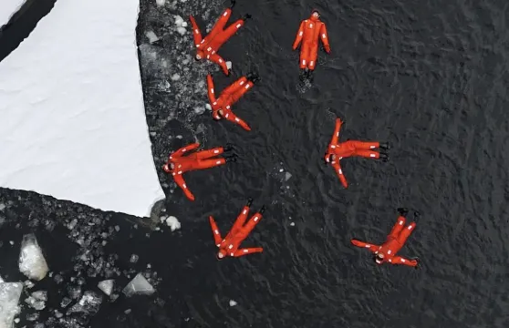 瑞典芬蘭拉普蘭極地探索者號POLAR EXPLORER破冰船體驗