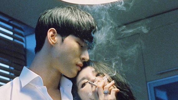 横浜での旅行写真撮影【ドライバーとガイド + 旅行写真 + 結婚式の写真、航空写真、マイクロフィルム + メイクアップと衣料品&アクセサリー+ 旅程のカスタマイズ + 人数無制限】