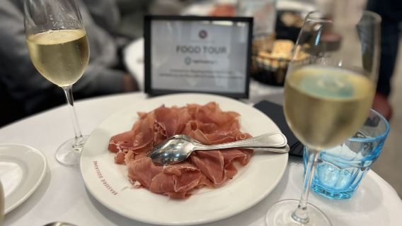 Luxembourg: Guided Food Tour and Tasting