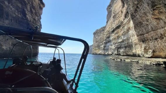 Gozo: tour delle grotte di 20 minuti e sosta alla Laguna Blu