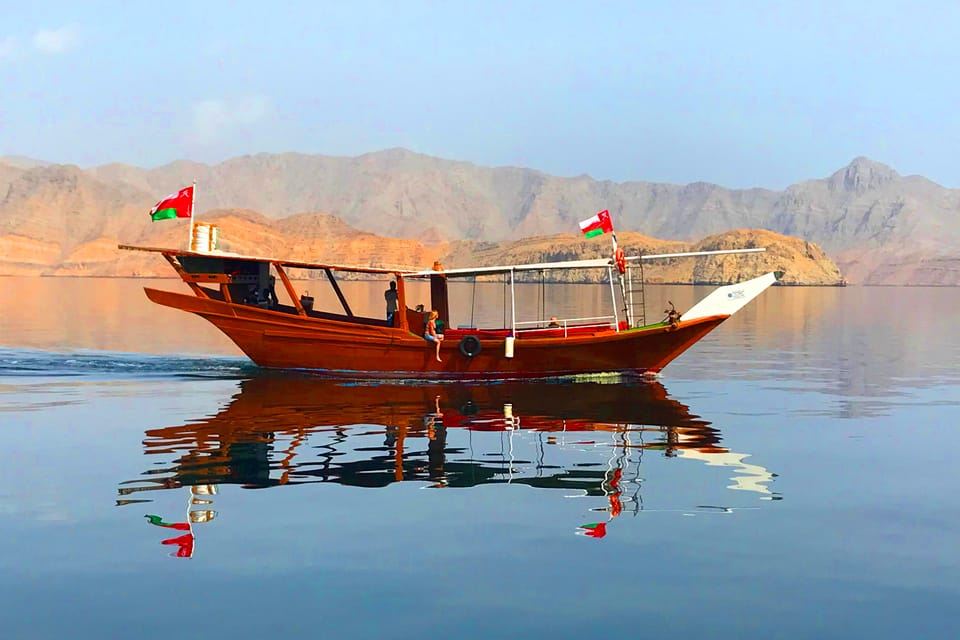 Musandam/Khasab: Dhow-Kreuzfahrt über Nacht mit Camping und Grill