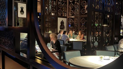 Hakkasan Abu Dhabi restaurant reservation service in Abu Dhabi, UAE 3