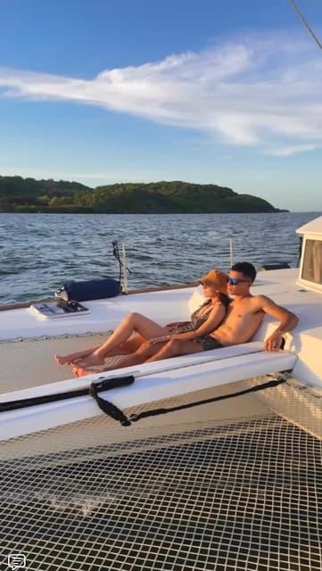 Fajardo: Afternoon Sailing Charter with Appetizers & Drinks