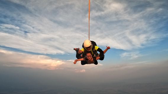 大同旅拍【【山西大同跳傘，高空跳傘+攝影服務】】