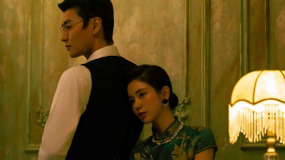 Bayannur Wuyuan Dengkou multilingual guide services, private charter, customized travel planning, business accompaniment, and professional photography documentation.