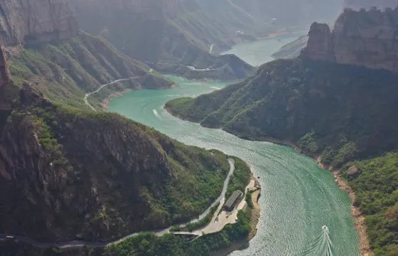 新鄉河南寶泉旅遊區+桃花坪+游龍灣+見龍瀑 一日遊中英文服務