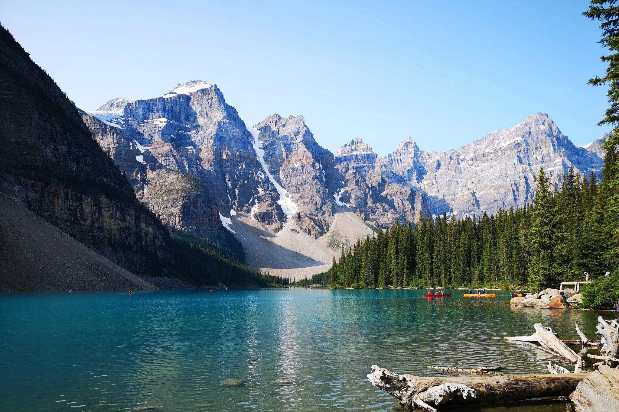 Cultural and Art Day Tour: Vancouver Art Gallery + Granville Island