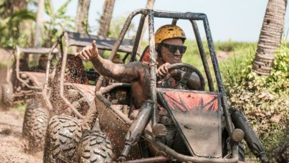 ウブドUTVバギーアドベンチャーツアー＆キンタマーニのエステティックカフェ訪問