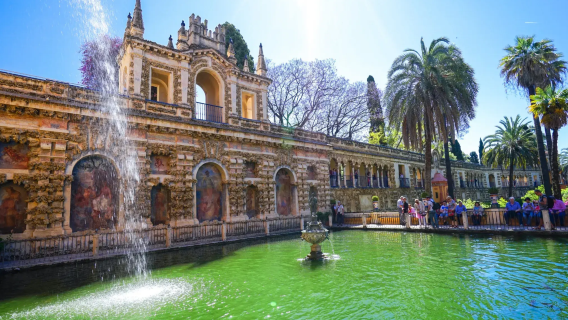 西班牙塞維利亞 王宮+教堂+鬥牛場+黃金塔+檔案館 陪遊