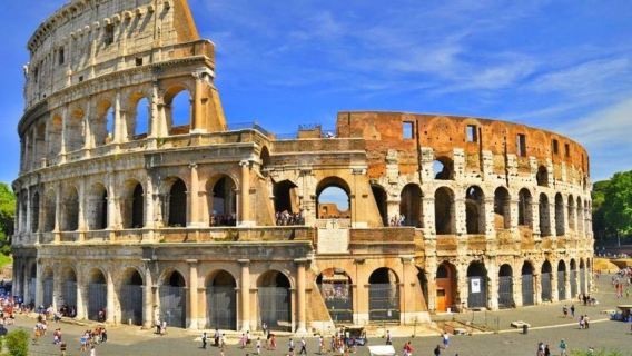 Colosseum + Basilica of Saint Mary of Minerva + National Roman Museum - Palazzo Massimo day tour
