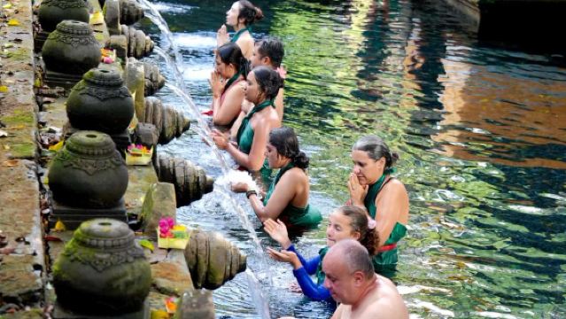 烏布純玩之旅：聖泉寺、Satria Luwak咖啡、Alas Harum及烏布皇宮