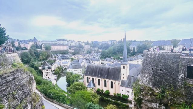 盧森堡-佩特羅斯大峽谷-維安登城堡-阿道夫橋-中文司導私享行