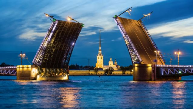Rusia, St. Petersburg: Jamb Istana Musim Sejuk + Biara Smolny + Istana Peterhof | Boleh Disesuaikan※