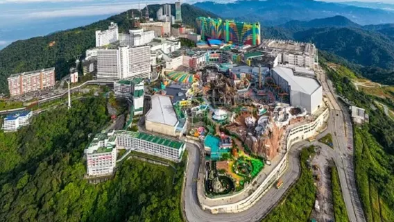 Pesona Kampung Perancis Kuala Lumpur dan keseronokan Genting Highlands.