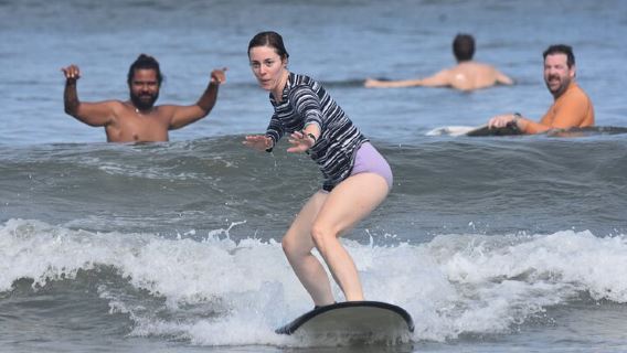 Clases de surf en Tamarindo: Privadas y en grupo
