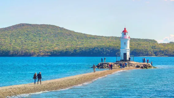 俄羅斯大橋+聯邦大學+水族館+伏羅西洛夫砲台+托比津納海角