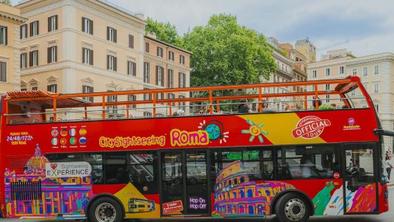 Stadtrundfahrt Rom: Hop-on/Hop-off-Tour mit offenen Bussen