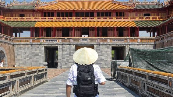 Scopri la Città Imperiale di Hue: tour organizzati di un'intera giornata con partenza da Da Nang o Hội An